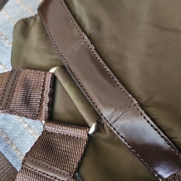 Prada backpack - Picture 6 of 11